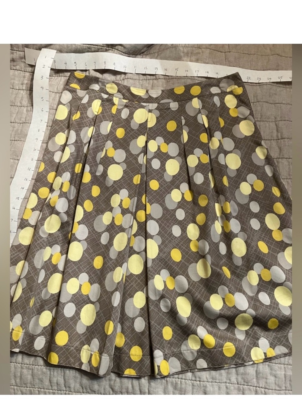 Pleated A-Line Skirt in Gray with Yellow and Light Gray Dots